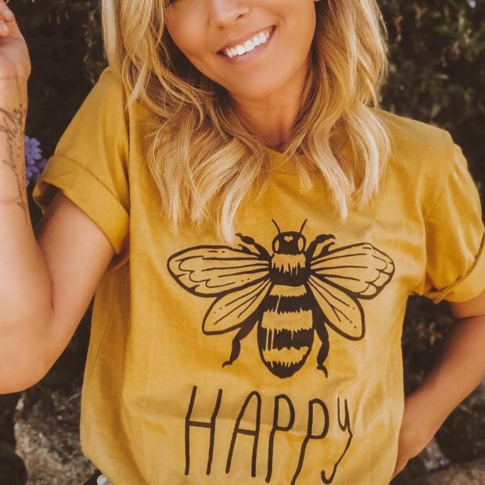 🌟LAST 1!🌟 Bee 🐝 Happy Tee in Mustard - Picture 4 of 7